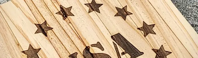 Display your patriotism, with the original 13 stars.